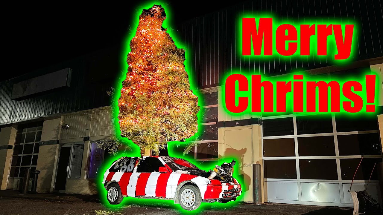 World's Biggest Xmas Tree on a CAR! YouTube