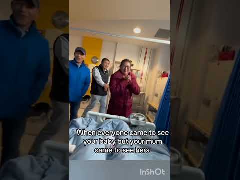 #motherslove #daughter delivery mom curious to see her own child not grandchild 😍#trending#viral