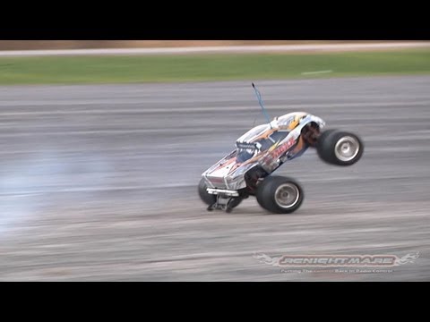 Traxxas T-Maxx Epic Bashing Video-A Must See