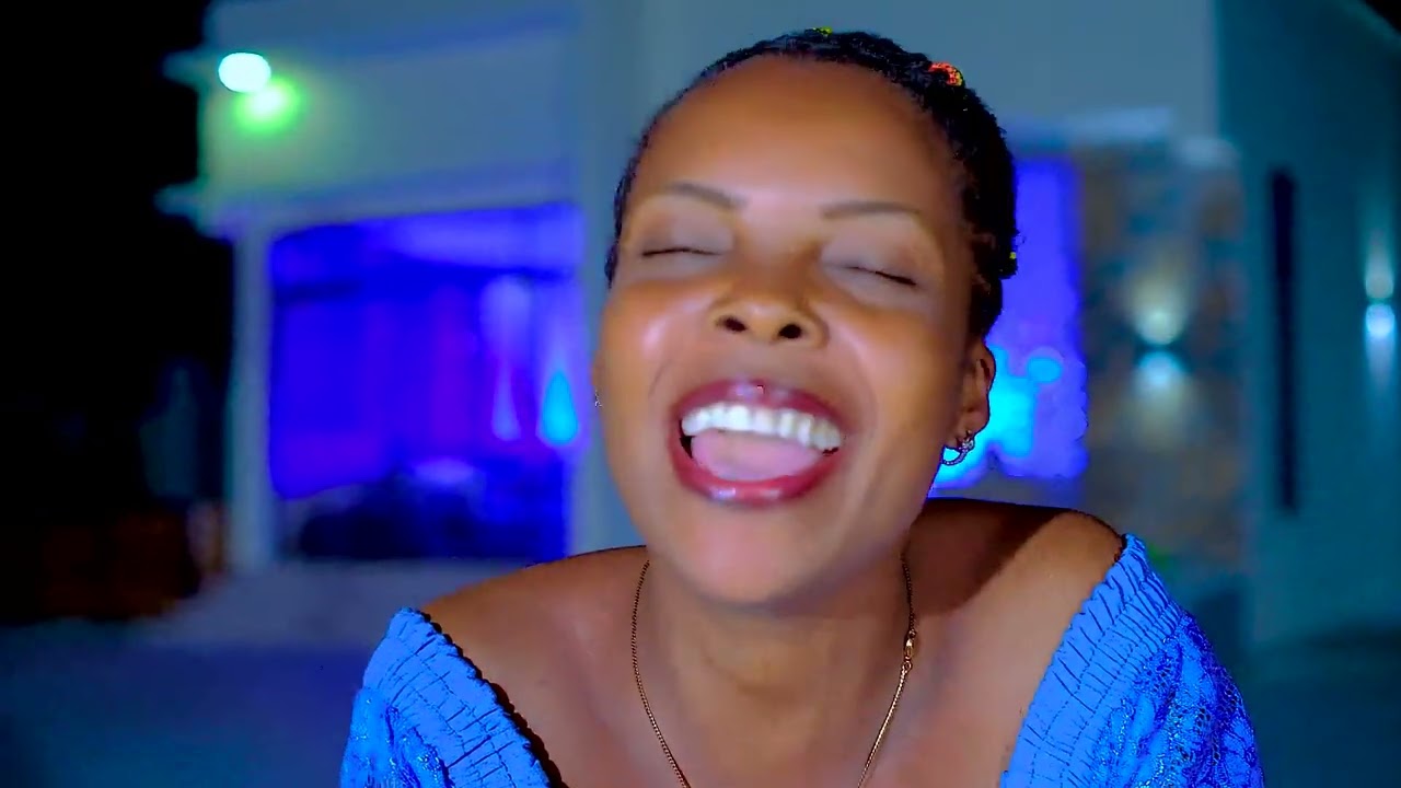 VAZI LA KIKOMANDO(AIC MLIMANI CHOIR KATORO)