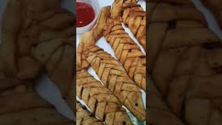 Aloo Fish Samosa l Fish Samosa l Samosa l How to make Samosa l Designer Samosa l Street Food l Puffs