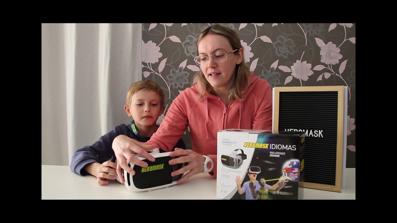 Heromask Tales: 3D-Verhalen in 5 Talen | Cadeau voor 4-10 Jaar | Educatieve Hologrampyramide | Verteld door Native Verhalenvertellers om de Emotionele Intelligentie van Kinderen te Ontwikkelen Heromask Tales: 3D-Verhalen in 5 Talen | Cadeau voor 4-10 Jaar | Educatieve Hologrampyramide | Verteld door Native Verhalenvertellers om de Emotionele Intelligentie van Kinderen te Ontwikkelen