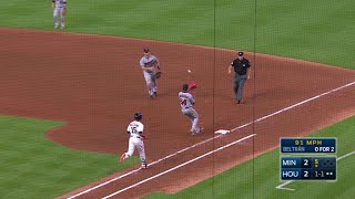MIN@HOU: Mauer lays out to rob Beltran in the 5th