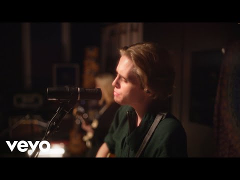 Devin Kennedy - Loose Change (Reimagined Live)