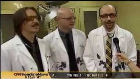 Garbage on CNN News - filming the Bleed Like Me video (2005)