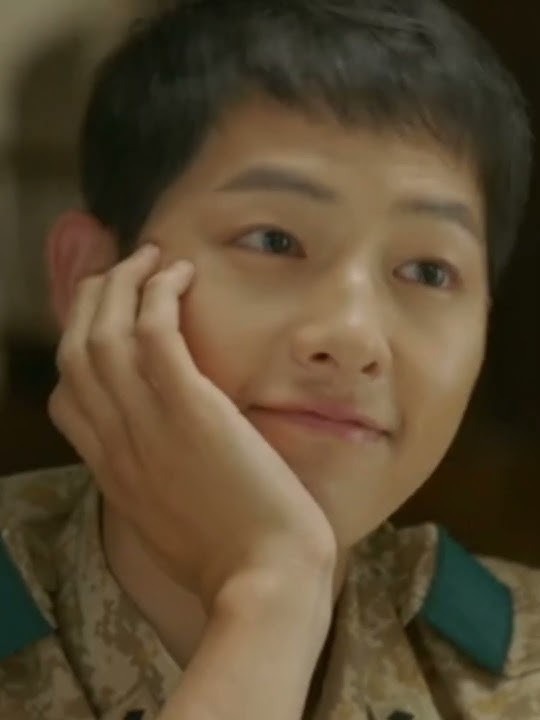 Descendants of the sun funny edit 😂🤣😅💜#dots mio mao la la la