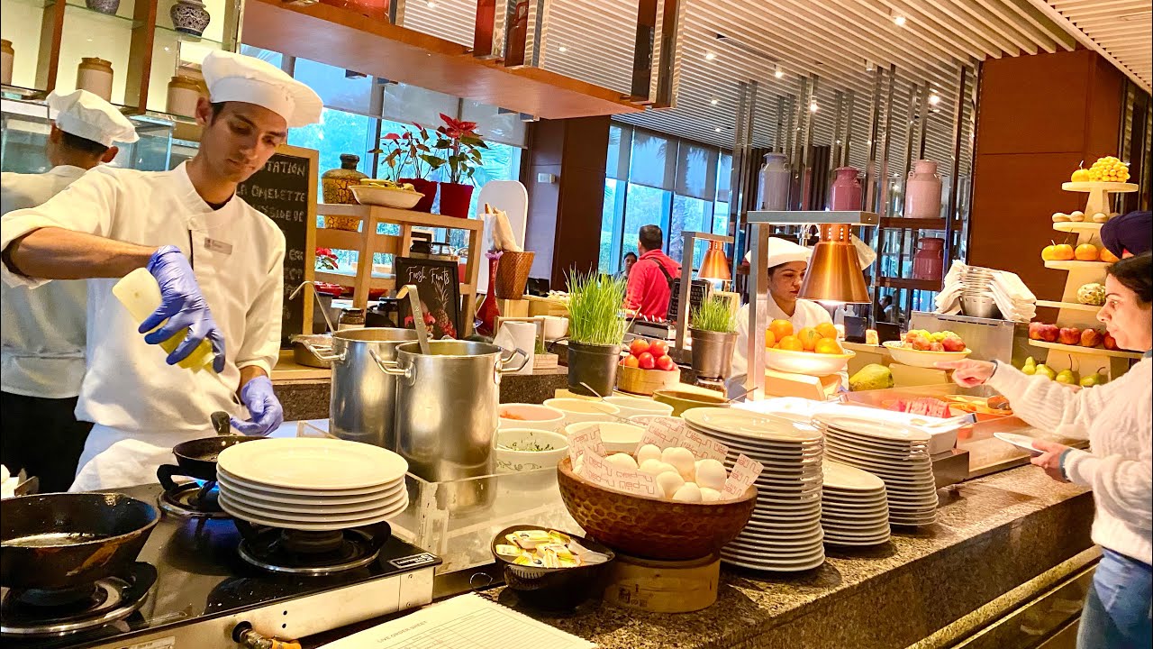 100 plus dishes in super luxury breakfast of famous Hyatt regency chandigarh | hyatt chandigarh |