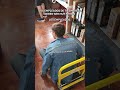 Los empleados de la empresa son muy serios