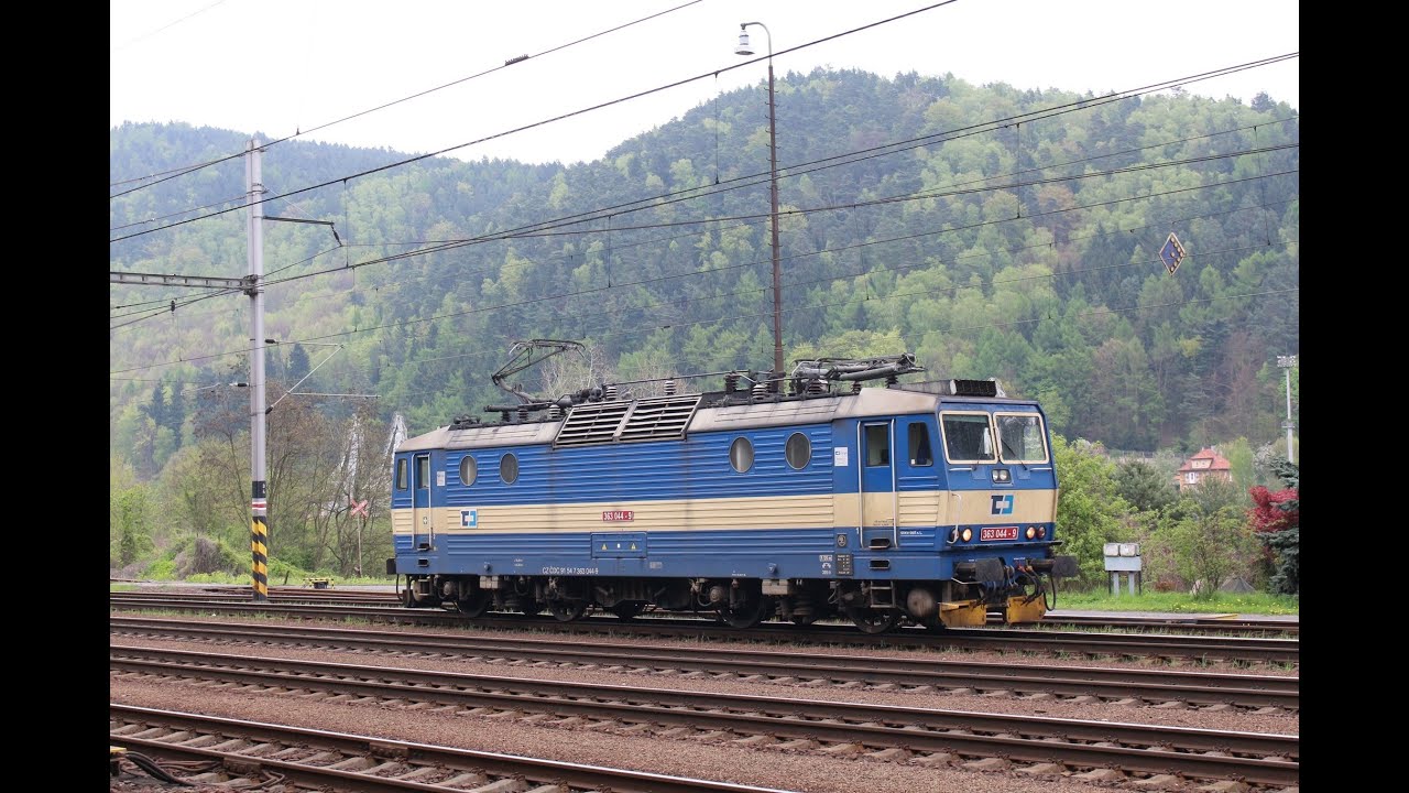 Anfahrt einer ES 499.1 (Baureihe 363) in Decin-Prostredni Zleb