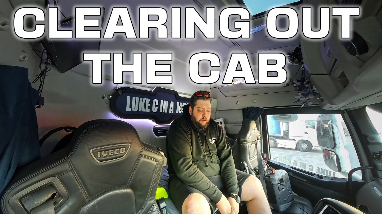 2.5 Hour for a Red Light? Cleaning Out the Truck | UK Trucking - YouTube