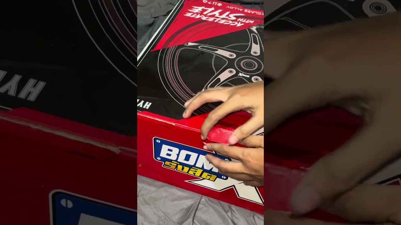 Unboxing BOMX Hydra Red M3/Gear/Fazzio