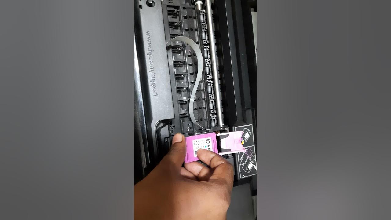 How to remove and Replace Cartridge in HP Printer Deskjet ink advantage