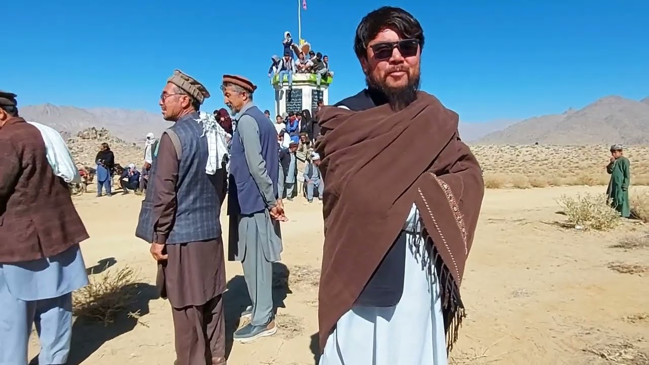 اسب دوانی و نیزه زنی برادران همجوار# ولسوالی خاک افغان # ولسوالی سایگز# پیام ورزش صلح است.