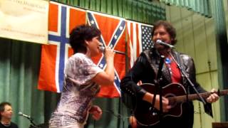 Heidi Hauge & Arne Benoni - "Blanket On The Ground" ((Live)) chords