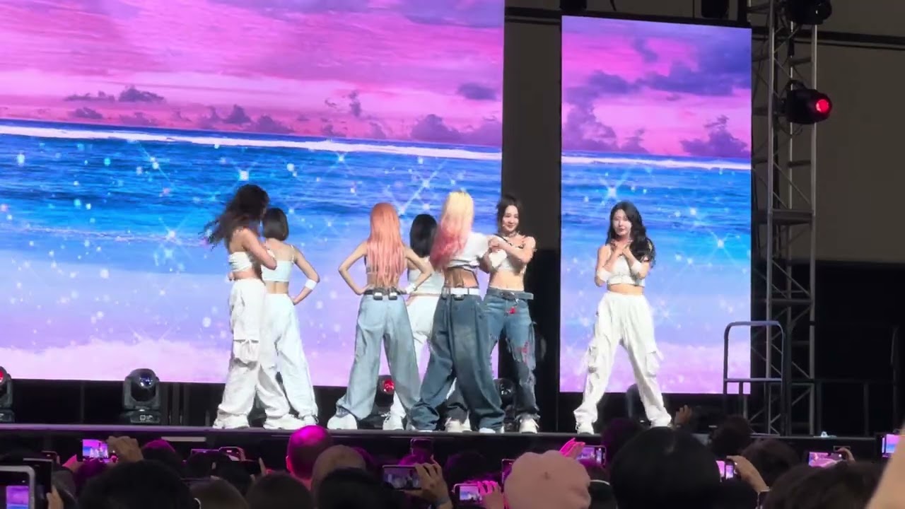 [60FPS] Limelight - Honestly | KCON LA 2023 Fancam CONVENTION STAGE 081923 라임라잇