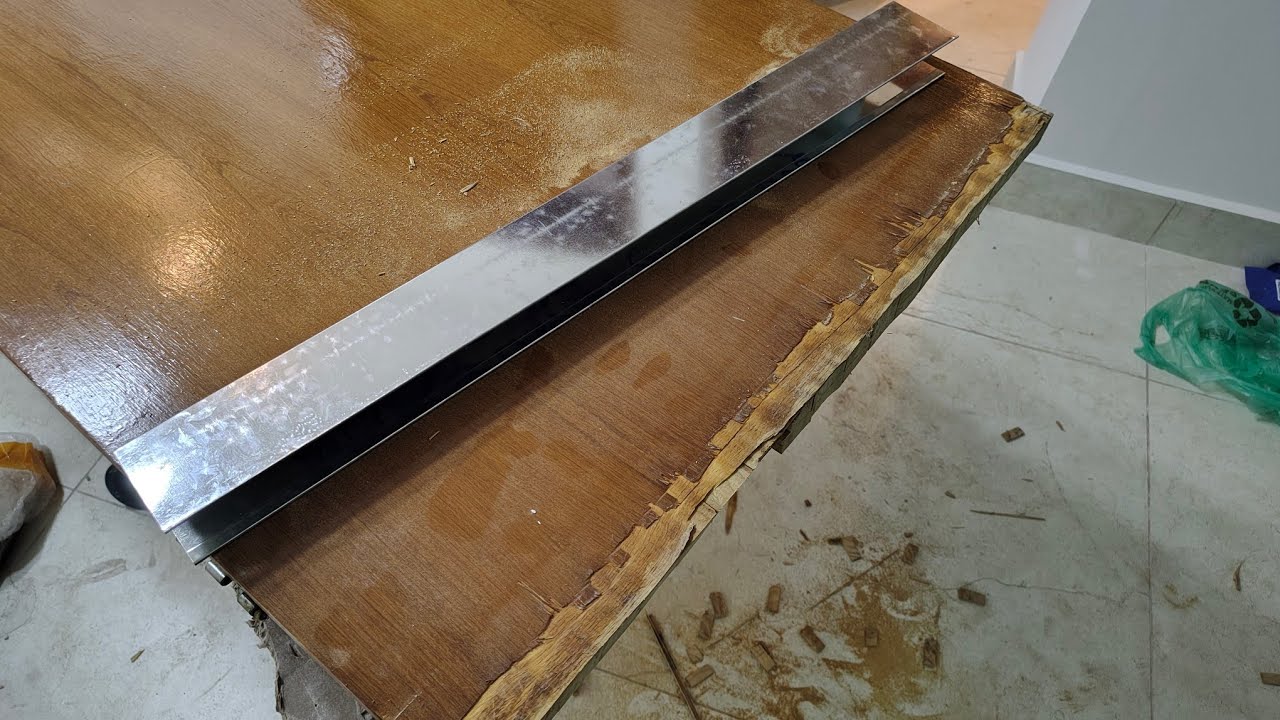 Conserto de Porta - Salva Porta - Protetor de Porta - Manutenção de Porta de Madeira 