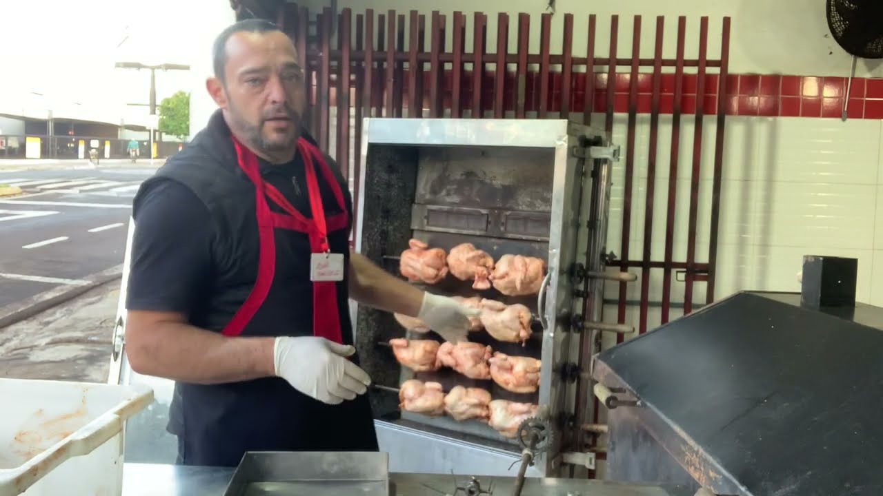 Frango Recheado Assado no assador de espeto!! Atualizado dicas para facilitar