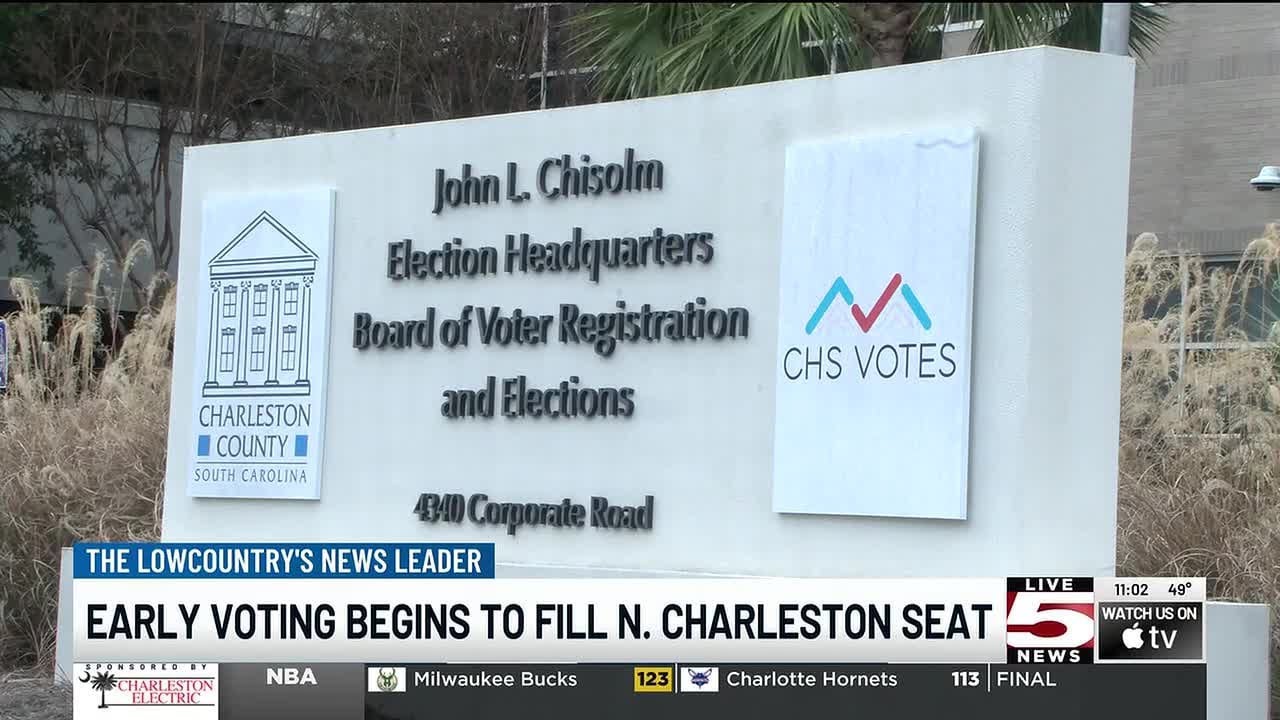 VIDEO: Early voting begins for North Charleston council seat - YouTube