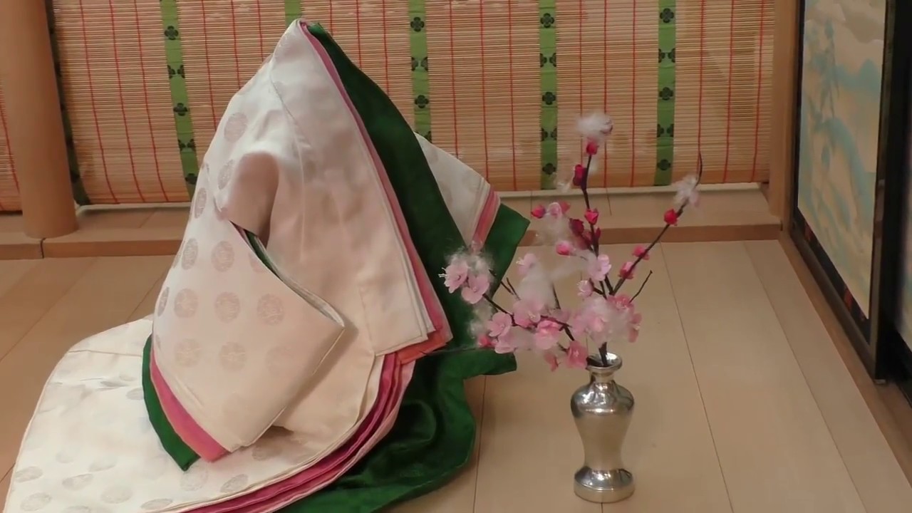 平安の色彩 かさね色目】 雪の下かさね Layering of Japanese apricot