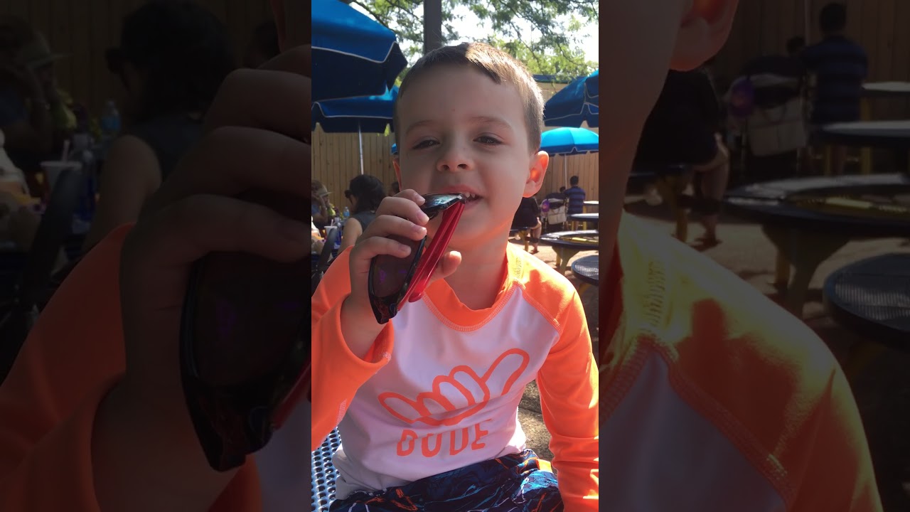 A junior reporter in the making!