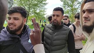 teeth knock out in a fight speakers corner , UK Hyde park 170422