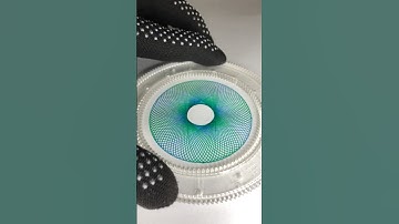 Green & Blue Spirograph