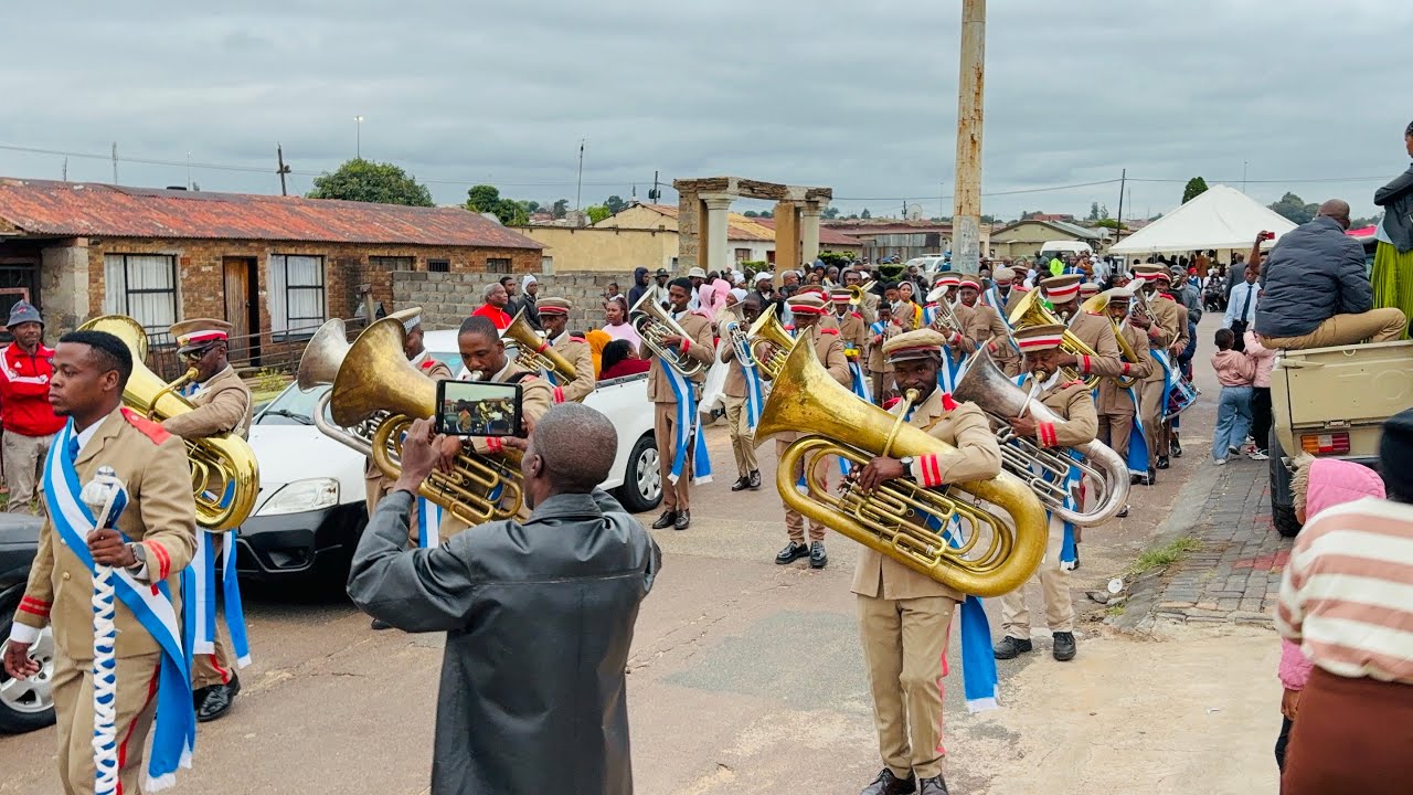 “Soft tail” STp Amachina brass band🇭🇳