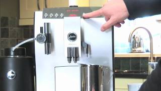 JURA - Demonstrating the Z7 - YouTube