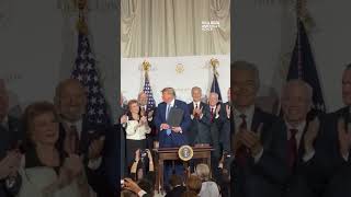 PRESIDENT TRUMP SIGNS EXECUTIVE ORDER TO CONSOLIDATE FEDERAL SERVICES INTO AMERICA.GOV