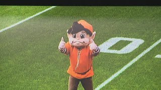 Cleveland Browns fans react to the team putting Brownie the Elf at midfield: Question of the Day