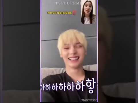 Huening Kai and Huening Bahiyyih Talked to each other in Video Call