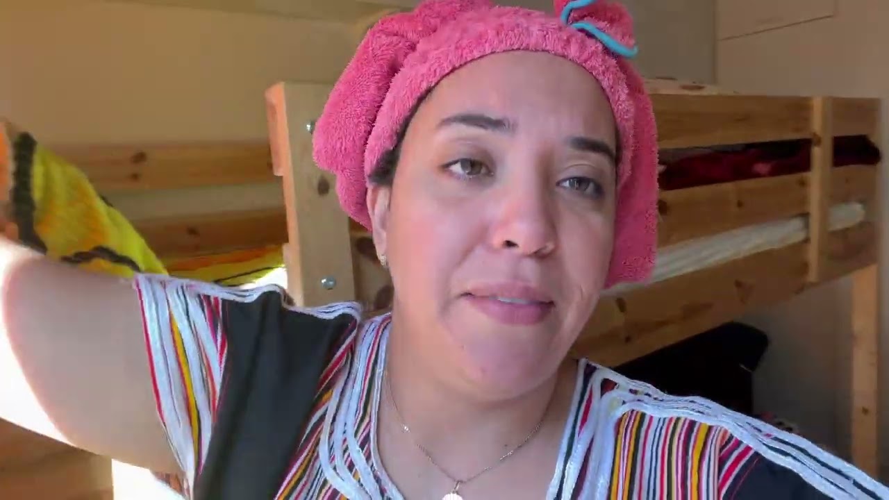 تلگيتليها بلحليب وتمر وفرحت بزااااف فاش جات عندي نحتفلت معاها قبل بعيد ميلادي(الجزء 2)