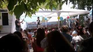 Stefan Oz manipulating at San Fedele nursery school