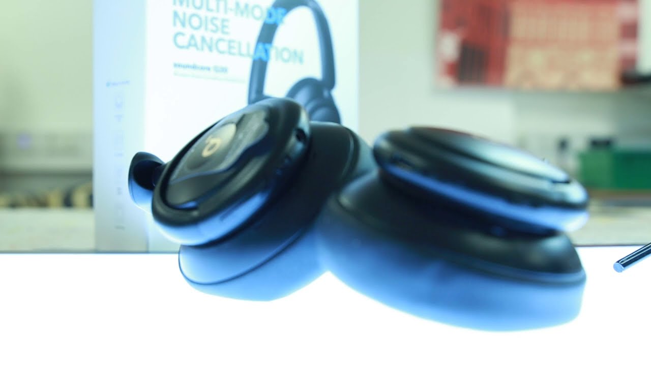 SOUNDCORE HEADPHONES DEMO - YouTube