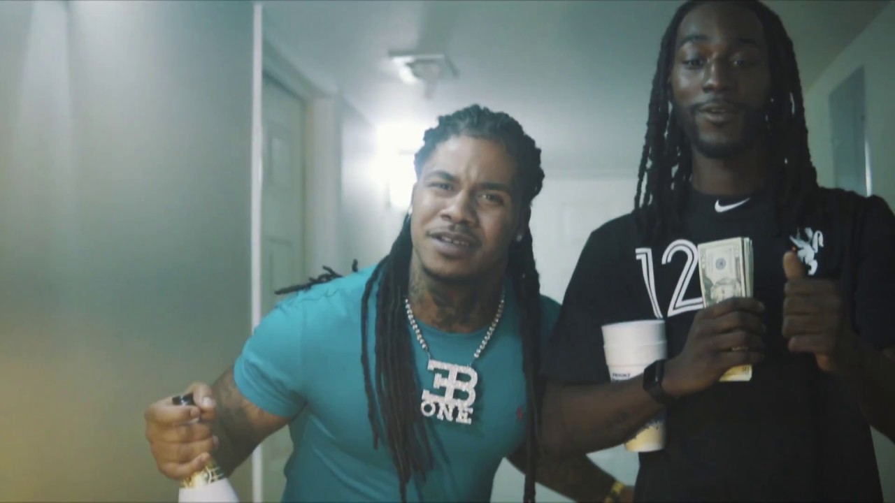 Migo Hoodrich Ft. Ebone Hoodrich “Hoodrich Freestyle” (Official Video) Dir. @Yardiefilms
