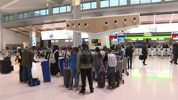 US flight cancellations expected to drag on even after the government shutdown ends