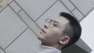 【张哲瀚 Zhang Zhehan】《我们的街拍时刻》我们的街拍时刻 大咖记张哲瀚 20181115