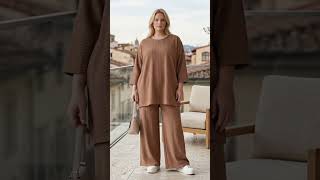 Earth-Tone Oversize Outfit · Fließender Plus Size Lagenlook in Naturfarben