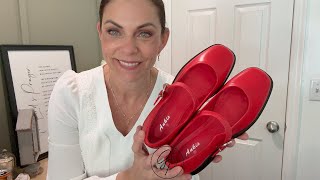 Amazon Shoes / Ankis Mary Jane Chunky Low Heels / I love the pop of color these shoes bring