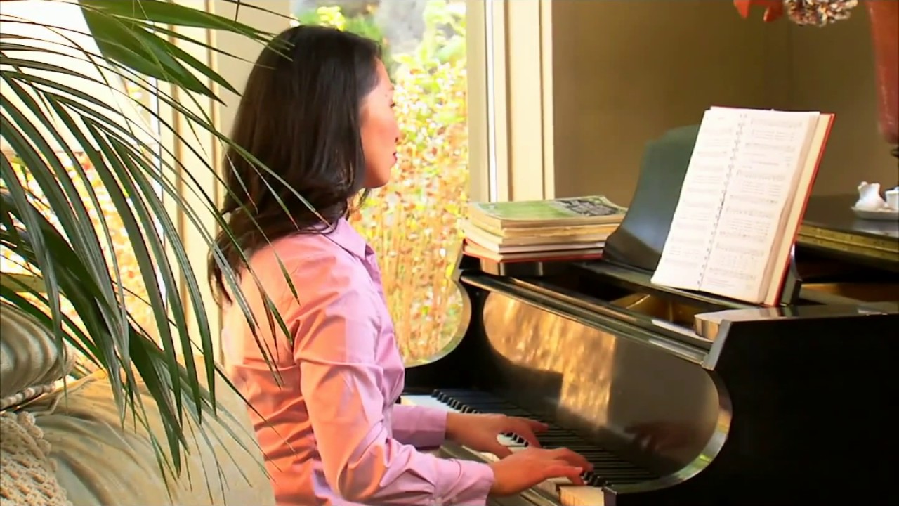 02 The Four Seasons Antonio Vivaldi Second Movement Spring Allegro.  Les quatre saisons Antonio Viv