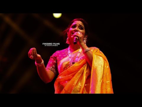 Shreya Ghoshal Live in Mangalore   Performing Ram Bhajans   Shri Rama Mandhira Kodical