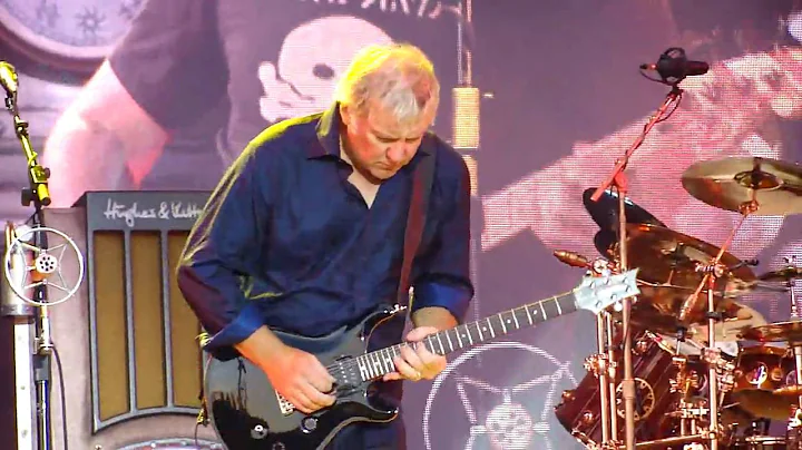 Rush HD - "Leave That Thing Alone" - Time Machine Tour 2010