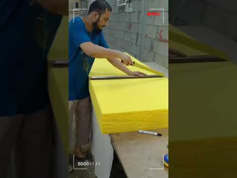 Videó: Styrofoam kanapé