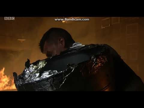 EastEnders - Abi Gets Knocked Out in the Fire (7th September 2017)