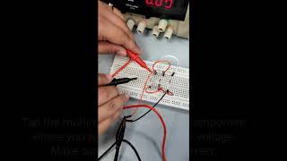 Measuring voltage in parallel circuit