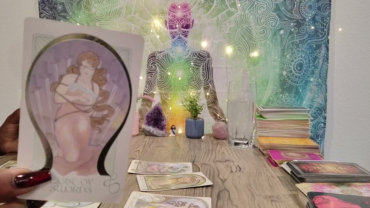 Близнецы ♊ ничего не получили от предательства, а теперь опустошены ложью.