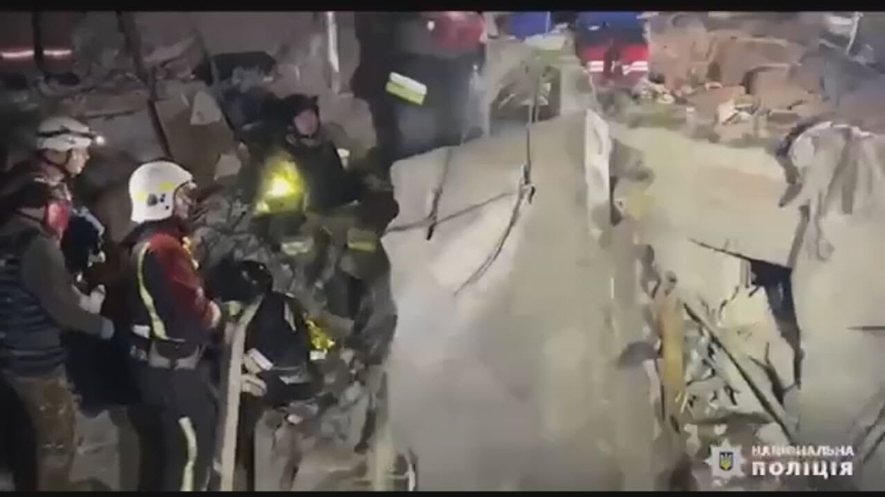 Russian missile strike kills dozens and wounds 180 in Ukrainian city of Poltava