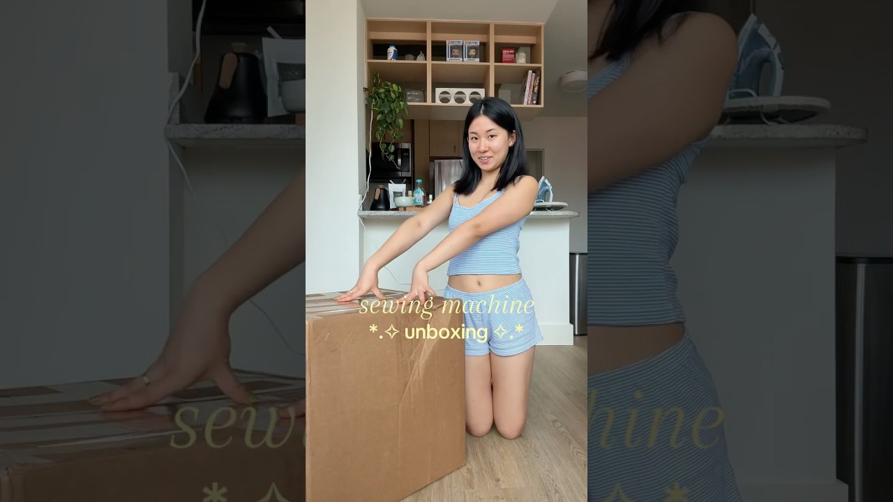 tour of my new sewing machine!!! ☺️ 