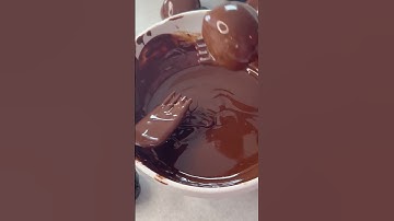 2 Ingredient Oreo Truffles #shorts #food #shortvideo #fyp #foodie #christmas #dessert #sweet #eats