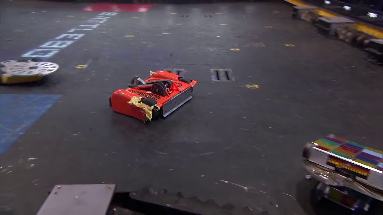 BattleBots Season 2 Exhibition Rumble Rotator v The Disk O Inferno v